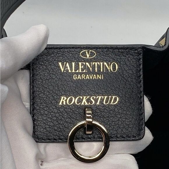 Valentino Garavani Rockstud Small East-West Leather Tote Bag - Picture 11 of 13